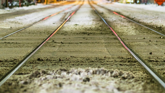 snowy-train-tracks.jpg 